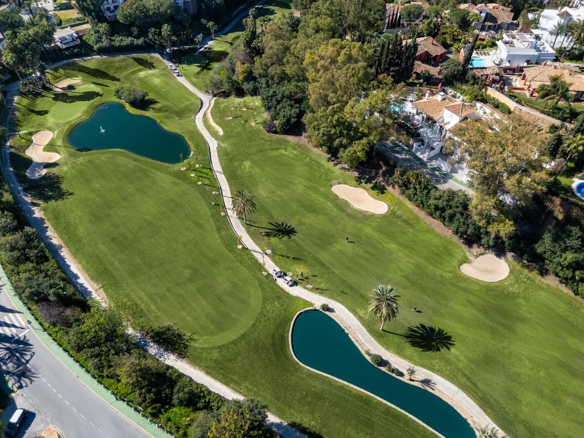 5 soveværelse Villa til salg i Benahavis med swimmingpool - € 6.495.000 (Ref: 8978755)