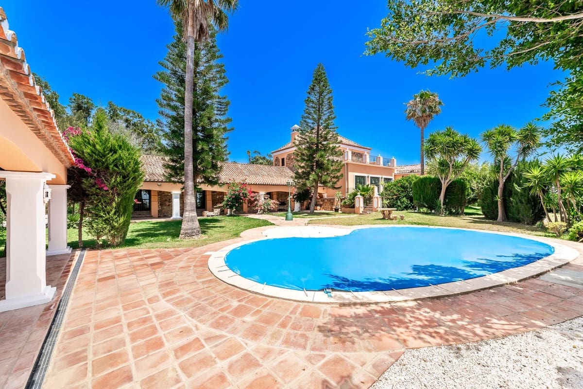 6 soverom Finca/Herregård til salgs i Manilva - € 3 800 000 (Ref: 8978770)