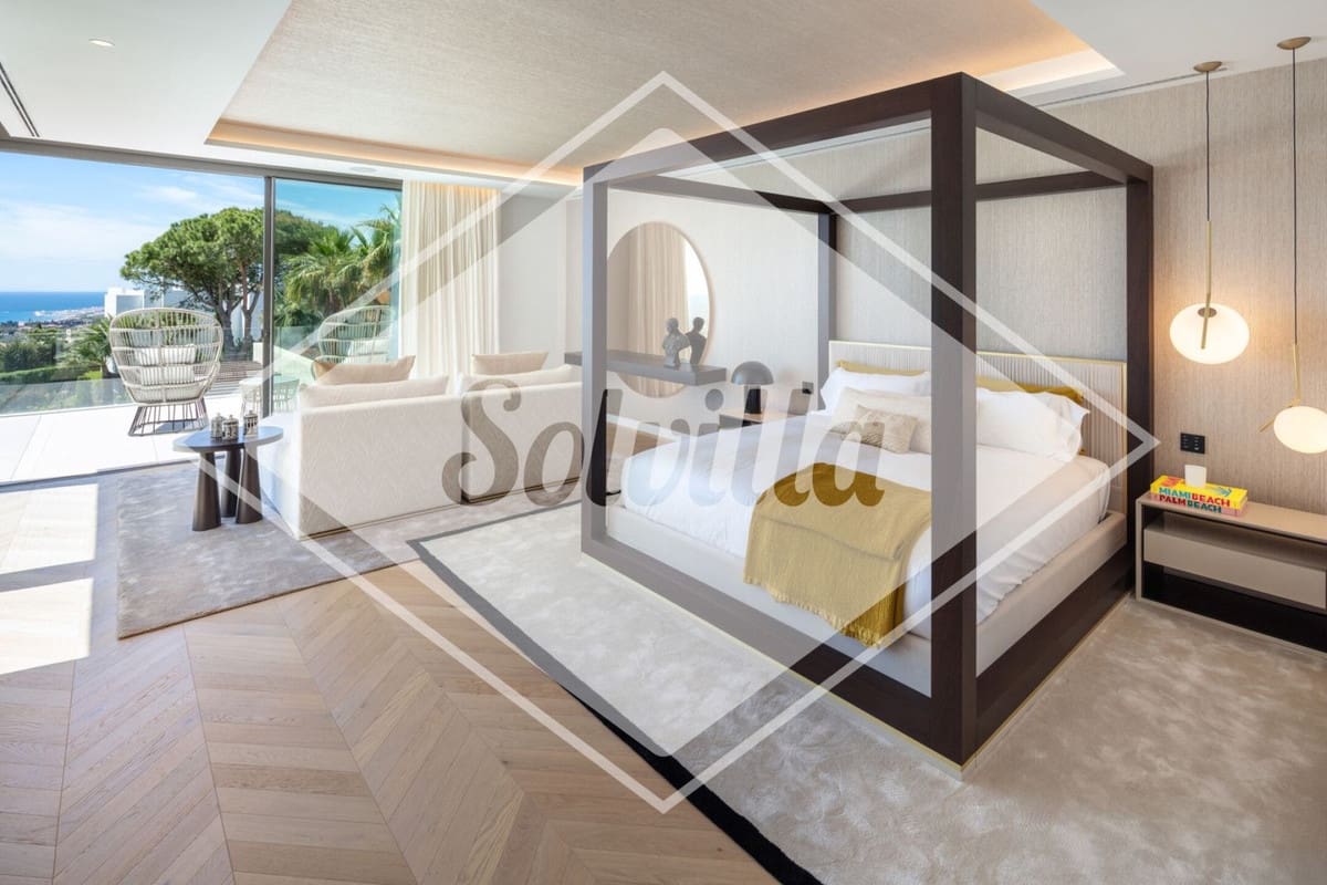 7 chambre Villa/Maison à vendre à Golden Mile avec piscine garage - 18 900 000 € (Ref: 8978845)