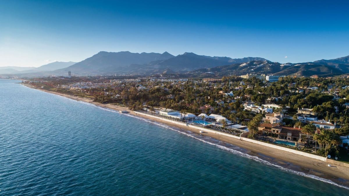 7 soveværelse Villa til salg i Los Monteros med swimmingpool garage - € 10.700.000 (Ref: 8978862)