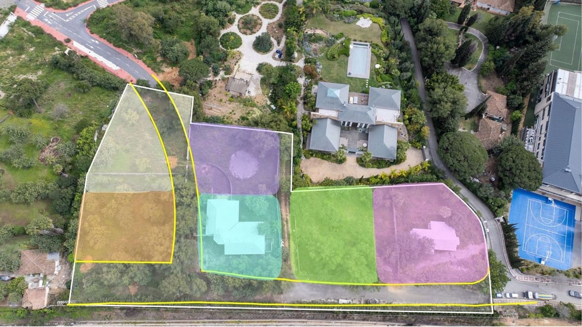 Teren niezagospodarowany na sprzedaż w Golden Mile - 9 500 000 € (Ref: 8978941)