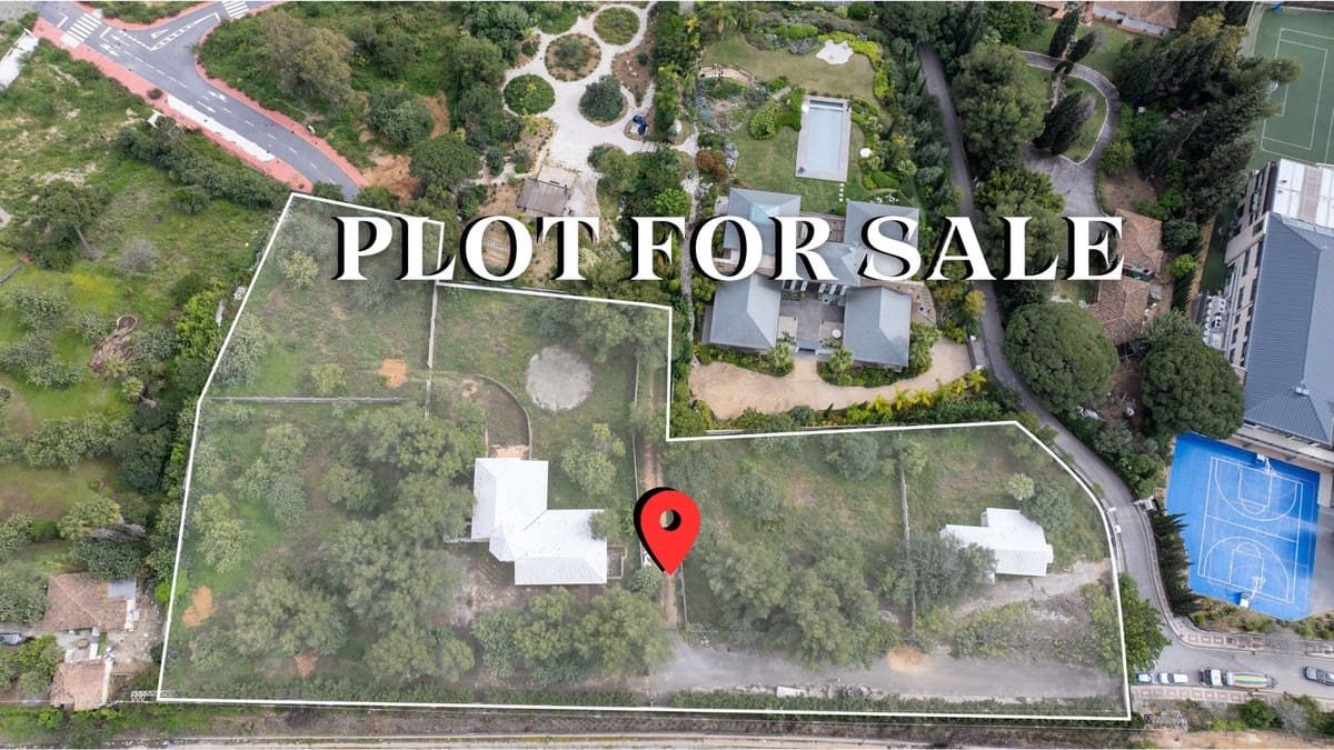 Teren niezagospodarowany na sprzedaż w Golden Mile - 9 500 000 € (Ref: 8978941)