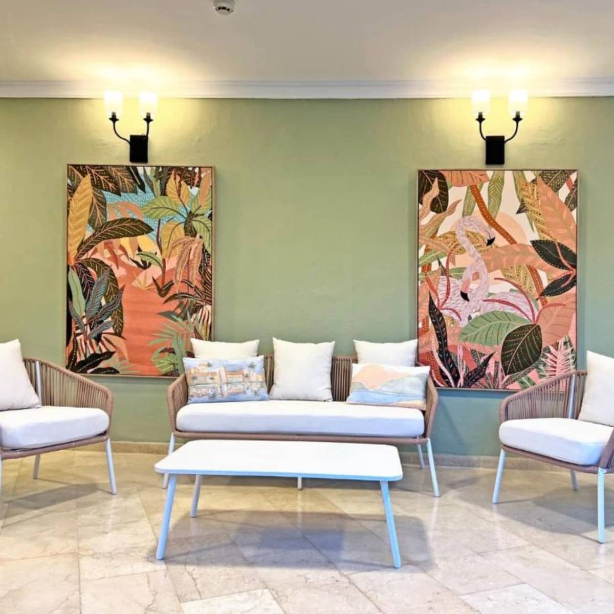 60 makuuhuone Hotelli myytävänä paikassa Fuengirola mukana uima-altaan - 10 000 000 € (Ref: 9038044)