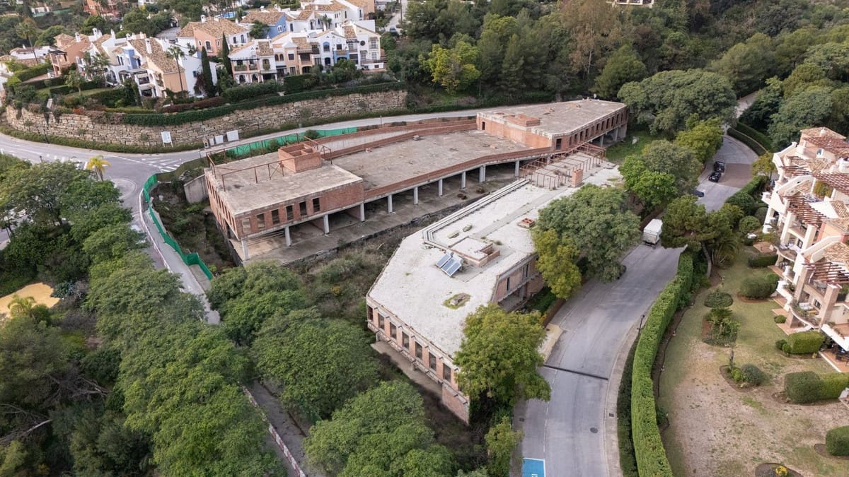 Erhverv til salg i Benahavis - € 10.000.000 (Ref: 9038046)