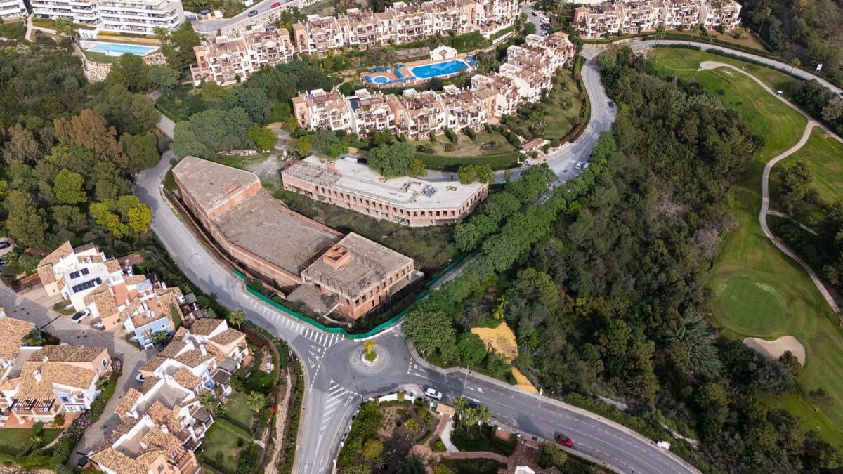 Erhverv til salg i Benahavis - € 10.000.000 (Ref: 9038046)