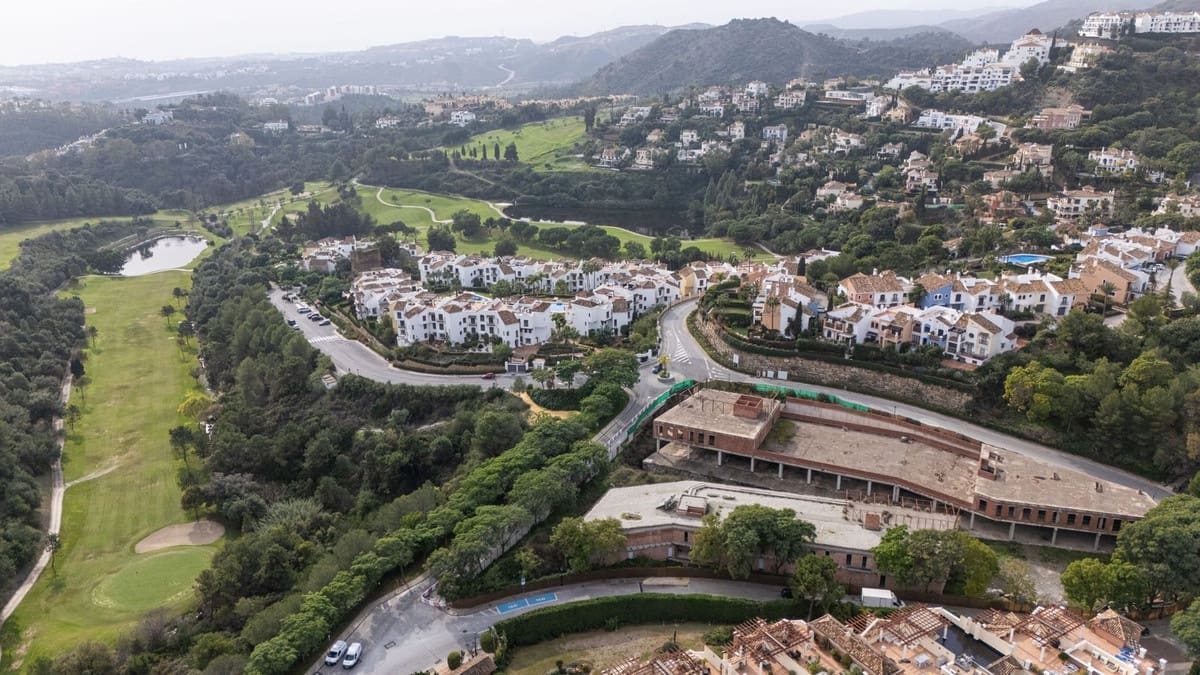 Erhverv til salg i Benahavis - € 10.000.000 (Ref: 9038046)