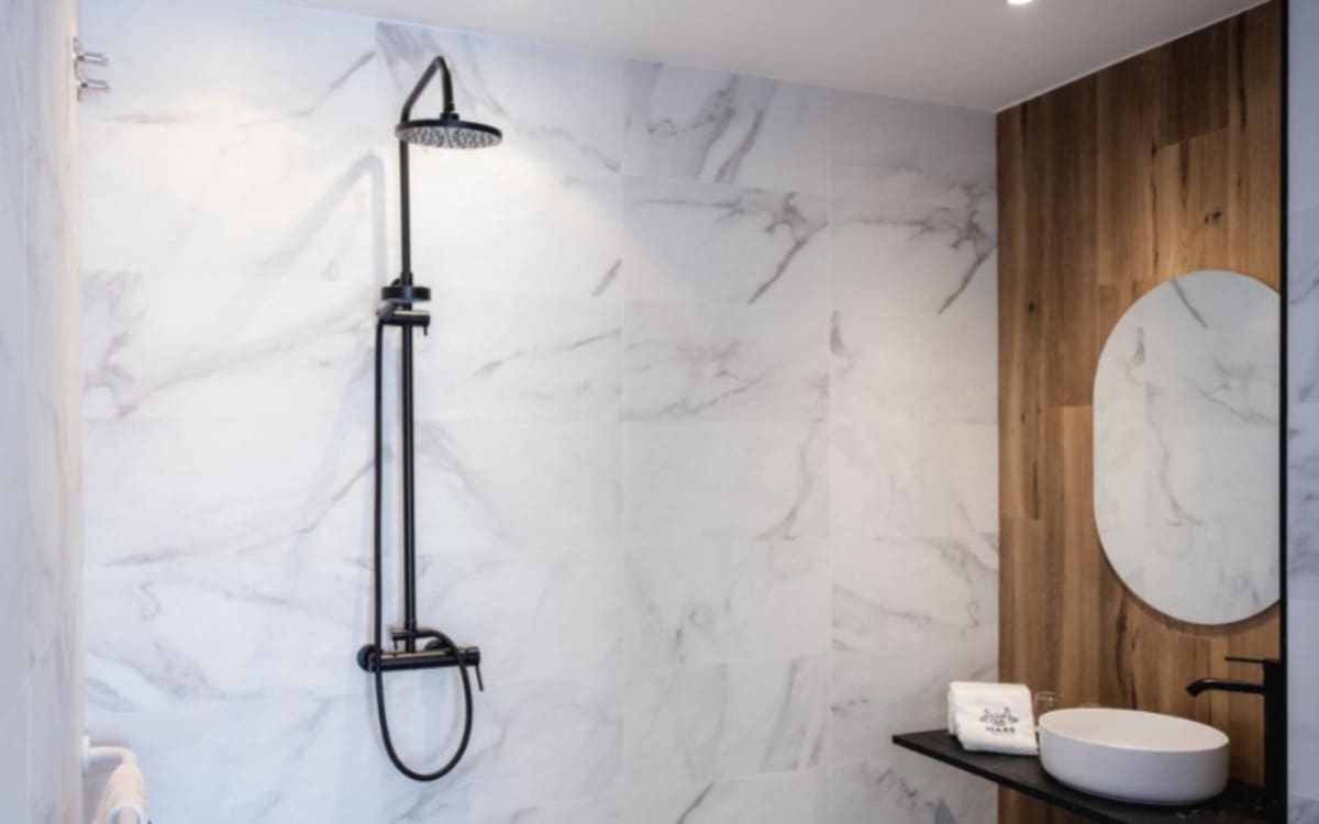 54 soveværelse Guesthouse/B & B til salg i Estepona - € 10.000.000 (Ref: 9038047)