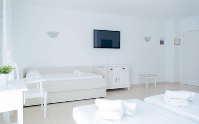 54 sovrum Gästhus/B & B till salu i Centro, Estepona - 10 000 000 € (Ref: 9038047)