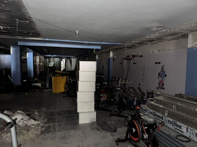 Commercial for sale in Casco Antiguo, Marbella - € 3,200,000 (Ref: 9038052)