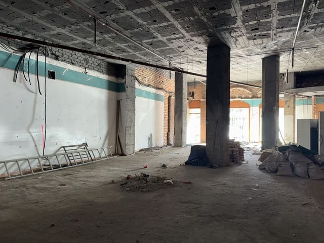 Commercial for sale in Casco Antiguo, Marbella - € 3,200,000 (Ref: 9038052)