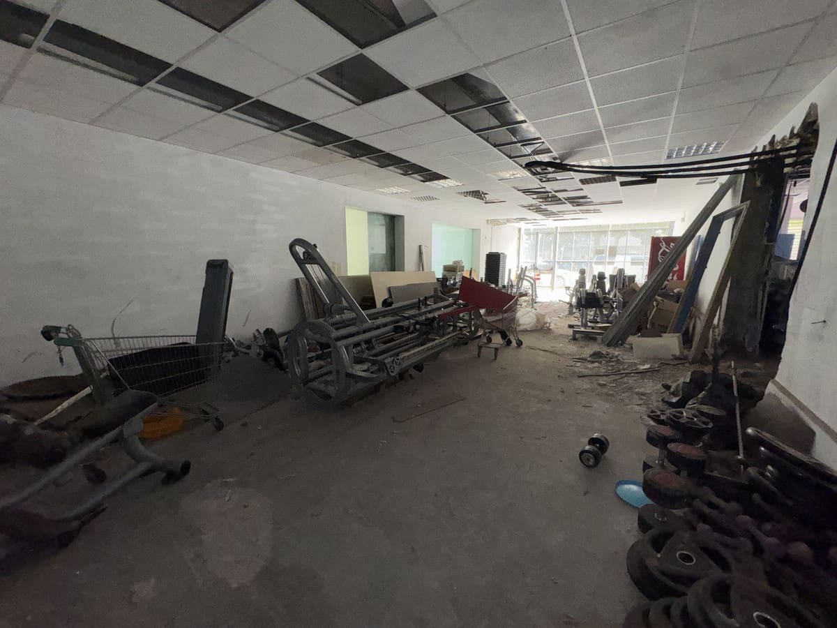 Commercieel te koop in Marbella - € 3.200.000 (Ref: 9038052)