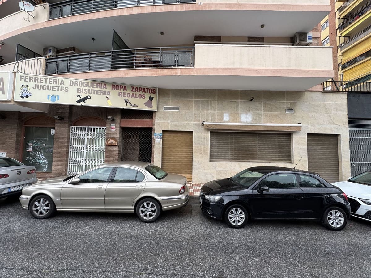 Commercieel te koop in Marbella - € 3.200.000 (Ref: 9038052)