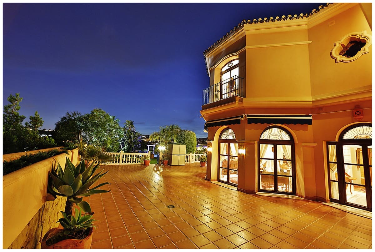 6 soverom Villa til salgs i Nueva Andalucia med svømmebasseng - € 8 500 000 (Ref: 9038066)