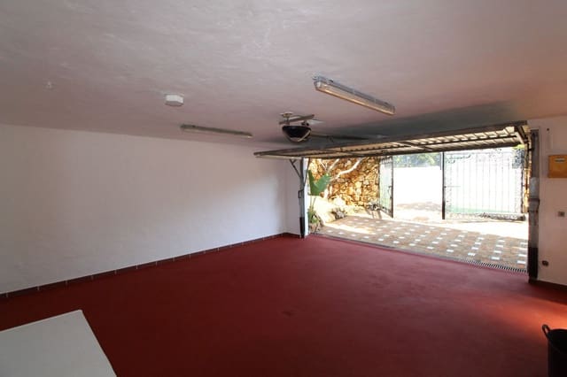 4 soverom Villa til salgs i Lomas De Marbella, Marbella med svømmebasseng garasje - € 3 000 000 (Ref: 9038078)