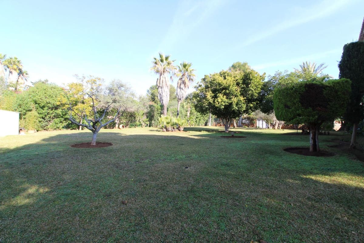 4 soverom Villa til salgs i Marbella med svømmebasseng garasje - € 3 000 000 (Ref: 9038078)