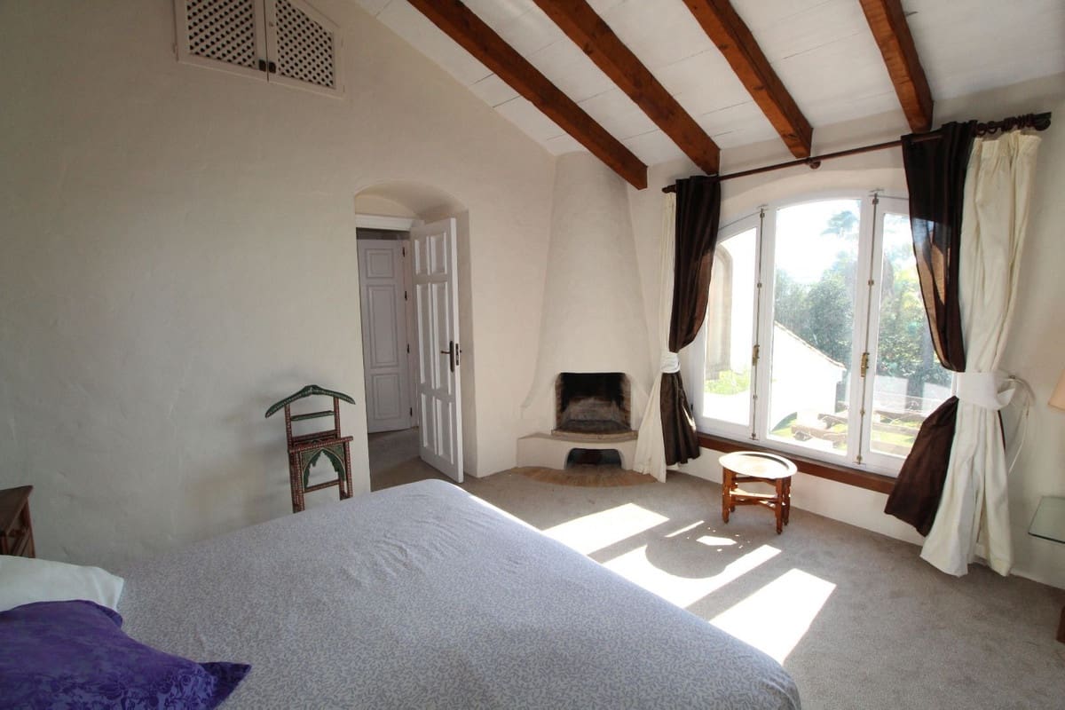 4 soverom Villa til salgs i Marbella med svømmebasseng garasje - € 3 000 000 (Ref: 9038078)