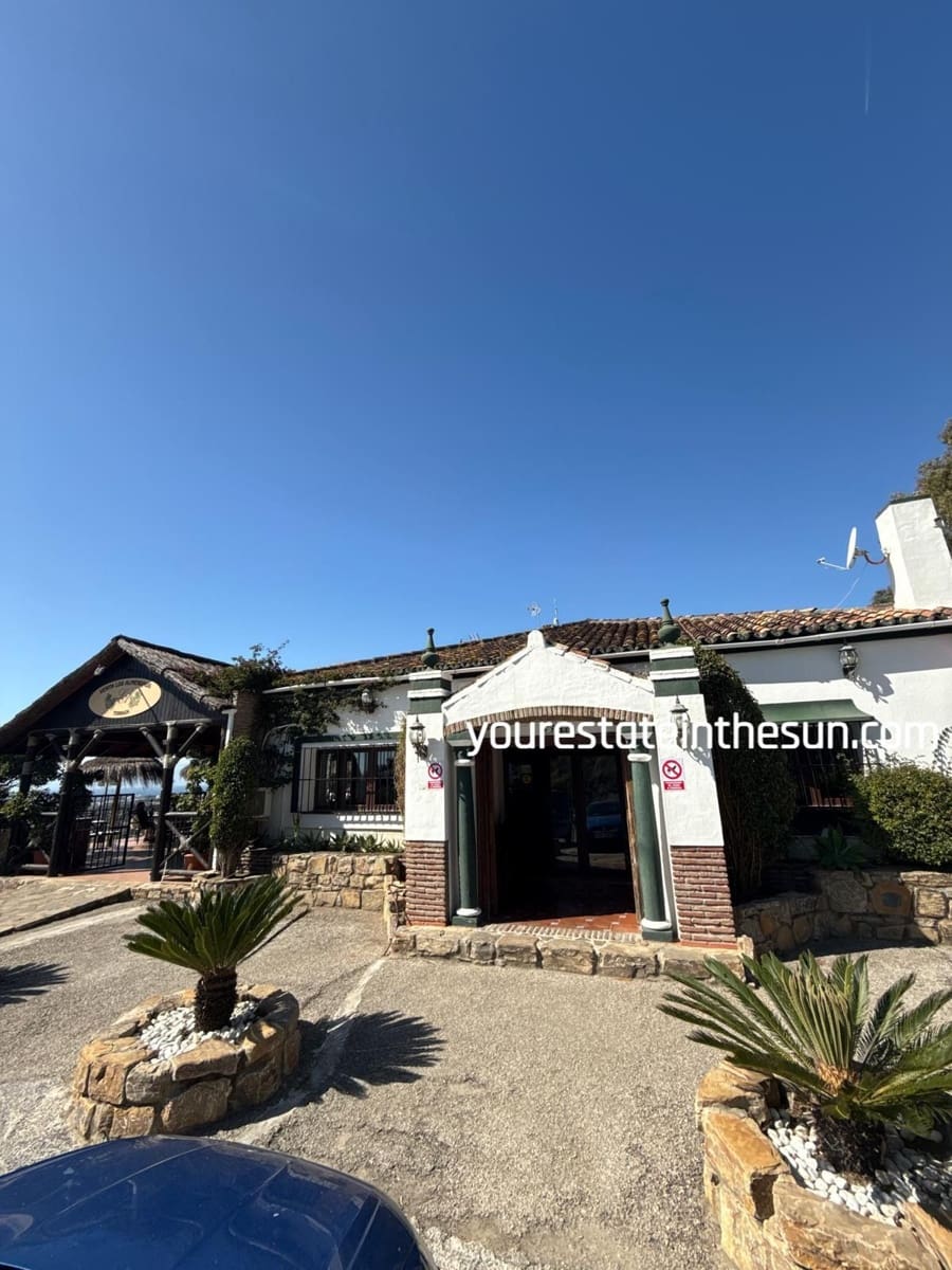 4 soveværelse Restaurant/Bar til salg i Benahavis med swimmingpool - € 6.900.000 (Ref: 9038088)