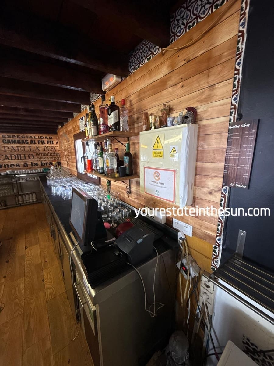 4 soveværelse Restaurant/Bar til salg i Benahavis med swimmingpool - € 6.900.000 (Ref: 9038088)