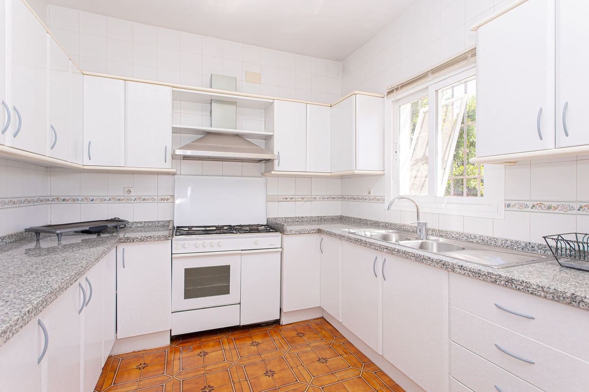 8 camera da letto Villa in vendita in Nueva Andalucia con piscina - 3.500.000 € (Rif: 9038099)