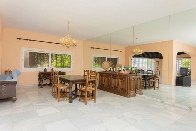 8 camera da letto Villa in vendita in Las Brisas, Marbella con piscina - 3.500.000 € (Rif: 9038099)