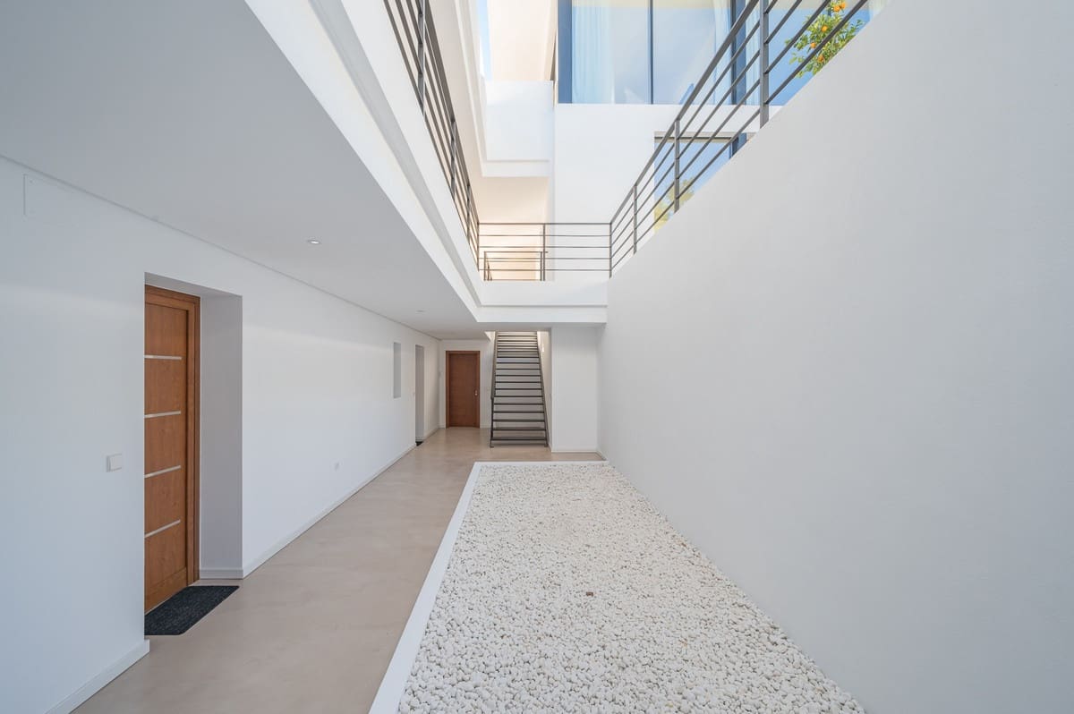 6 soveværelse Villa til salg i Benahavis med swimmingpool - € 4.250.000 (Ref: 9038103)