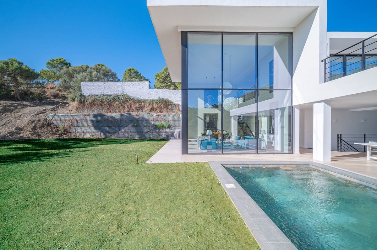 6 soveværelse Villa til salg i Benahavis med swimmingpool - € 4.250.000 (Ref: 9038103)