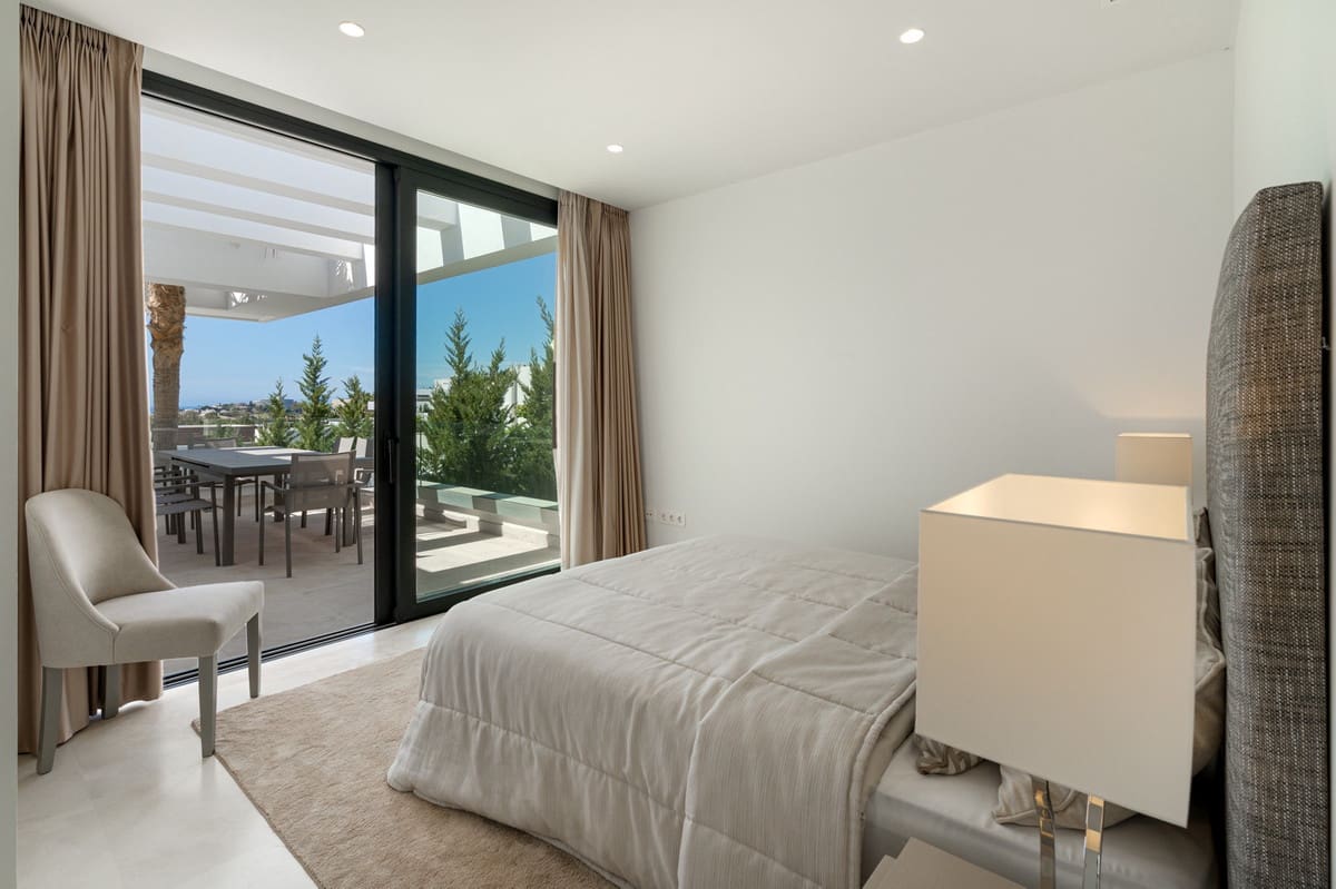 5 slaapkamer Villa te koop in Benahavis met zwembad - € 4.995.000 (Ref: 9038110)