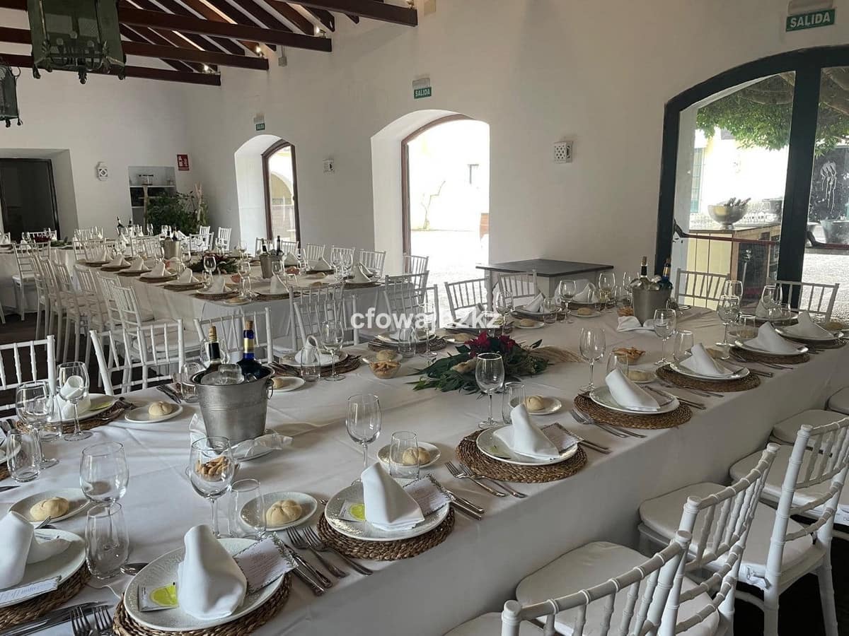 Kommersiell til salgs i Pueblo Nuevo de Guadiaro - € 3 500 000 (Ref: 9038114)