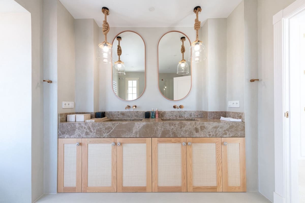 6 soverom Villa til salgs i Marbella med svømmebasseng garasje - € 4 200 000 (Ref: 9038117)