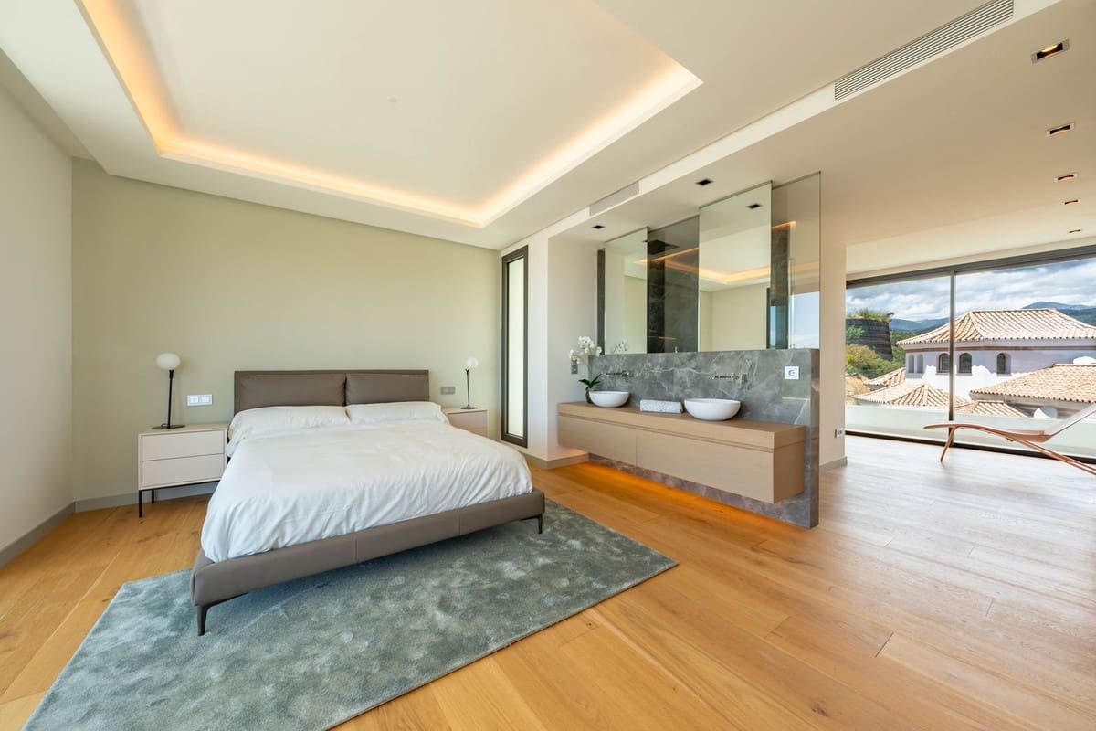 5 camera da letto Villa in vendita in La Quinta con piscina garage - 4.950.000 € (Rif: 9038129)