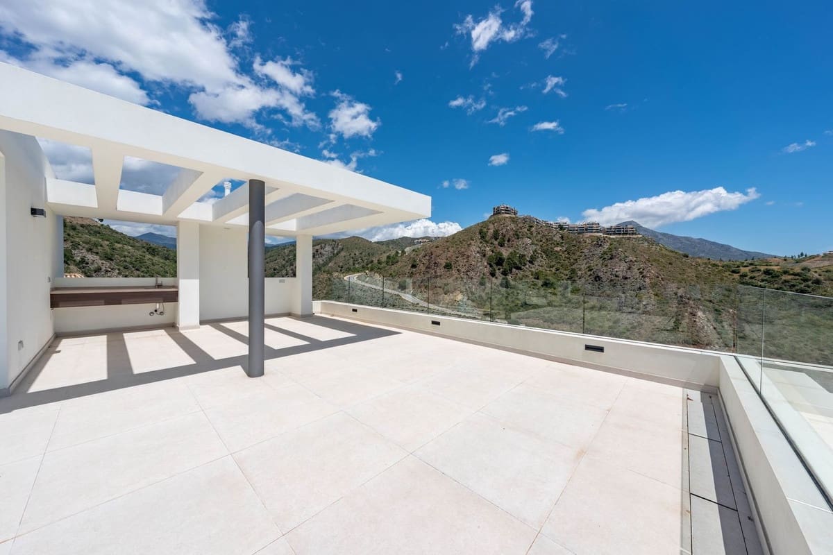 5 camera da letto Villa in vendita in La Quinta con piscina garage - 4.950.000 € (Rif: 9038129)