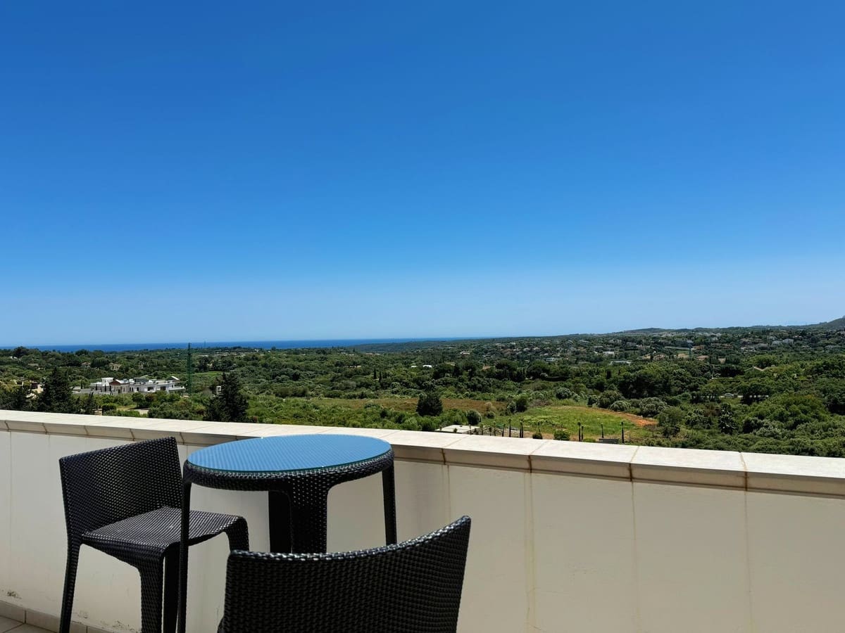 5 bedroom Villa for sale in Sotogrande with pool garage - € 2,450,000 (Ref: 9038134)