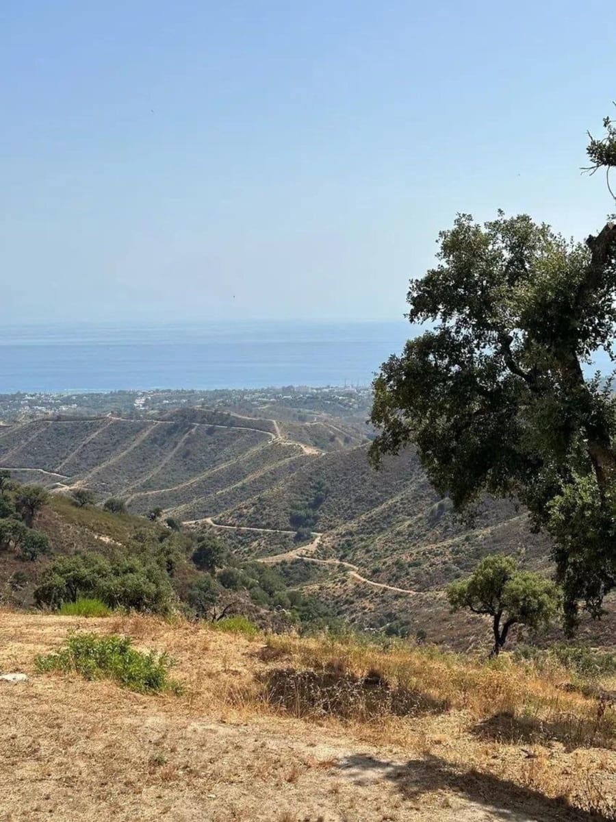 9 soverom Villa til salgs i La Mairena med svømmebasseng garasje - € 12 500 000 (Ref: 9038138)