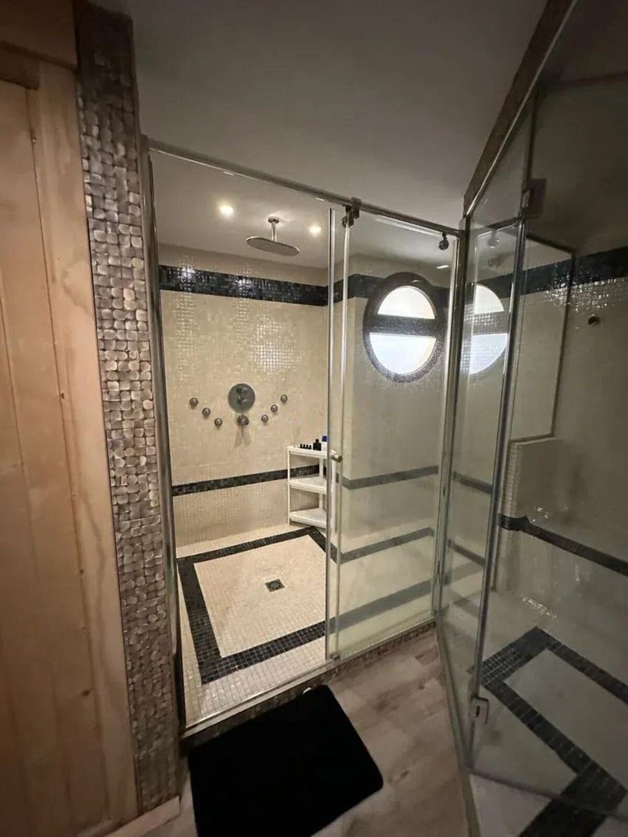 9 soverom Villa til salgs i La Mairena med svømmebasseng garasje - € 12 500 000 (Ref: 9038138)