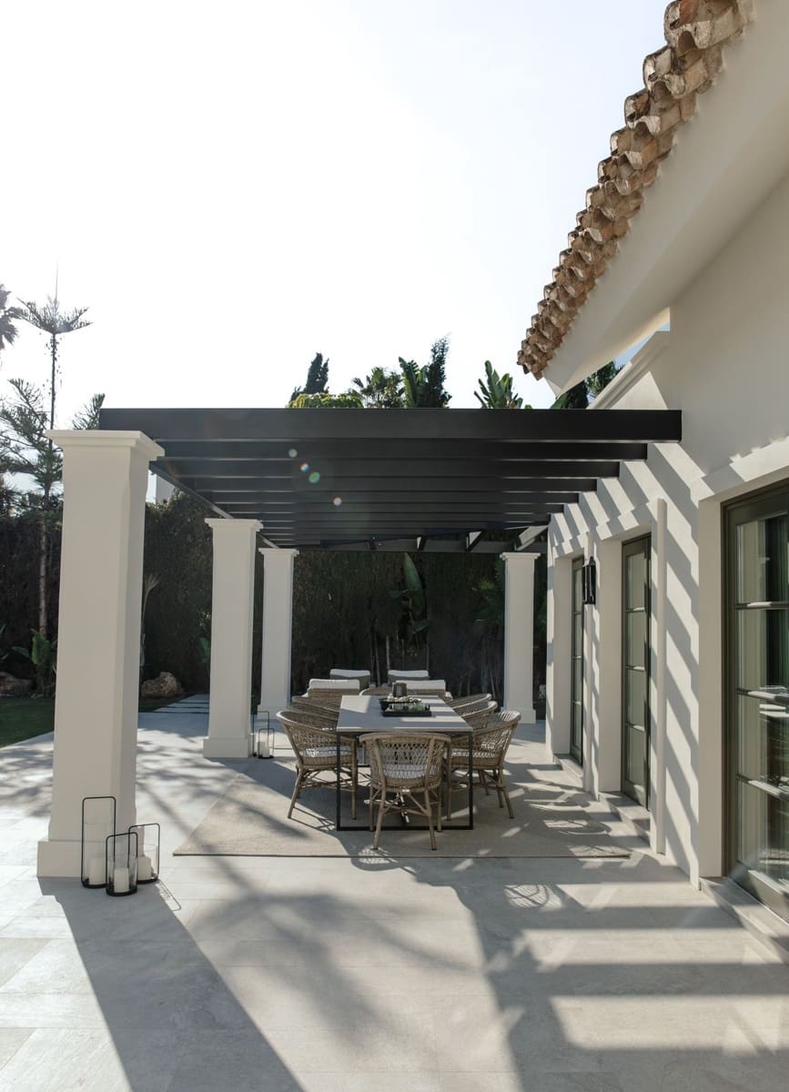 6 soverom Villa til salgs i Nueva Andalucia med svømmebasseng - € 12 500 000 (Ref: 9038139)