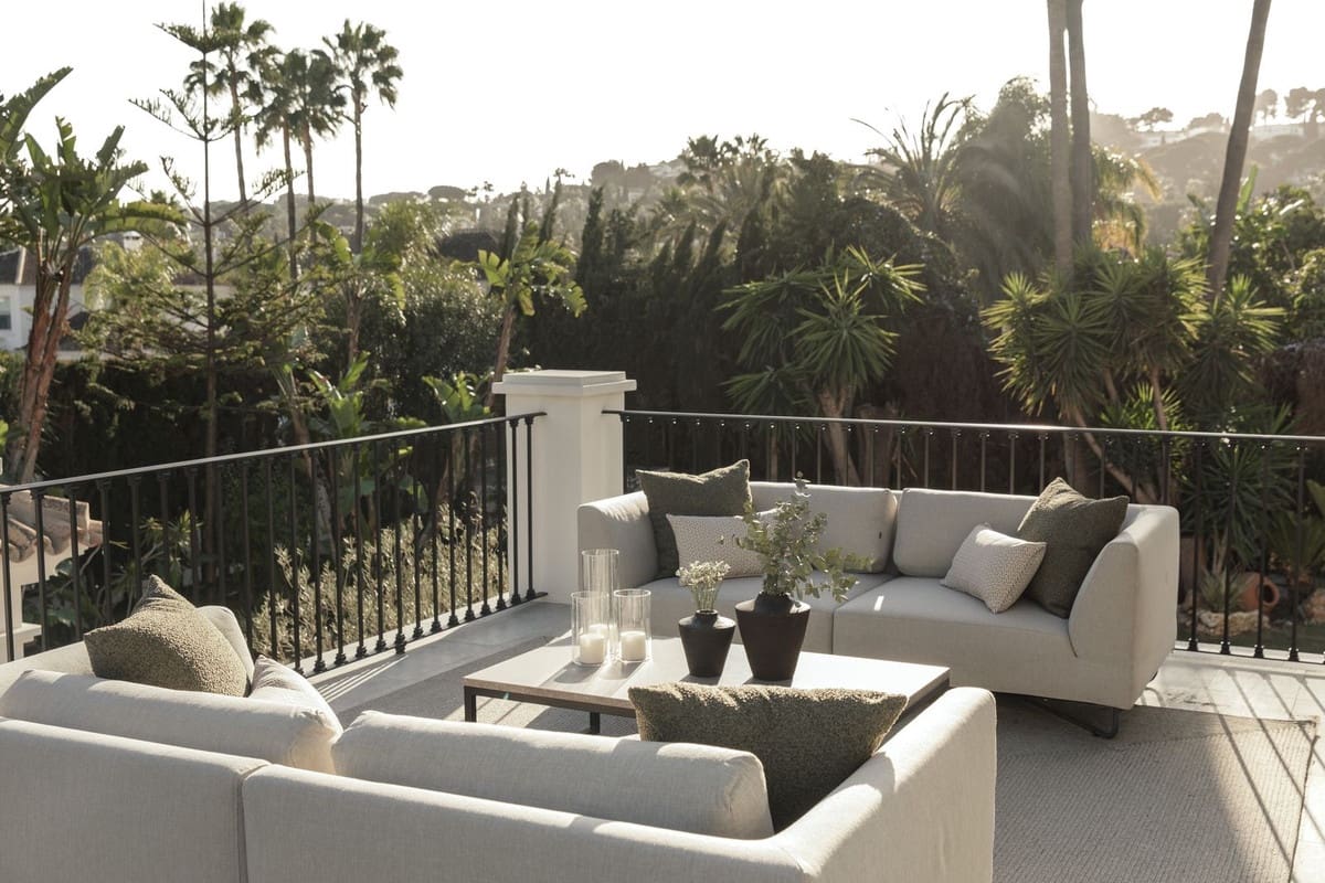 6 soverom Villa til salgs i Nueva Andalucia med svømmebasseng - € 12 500 000 (Ref: 9038139)