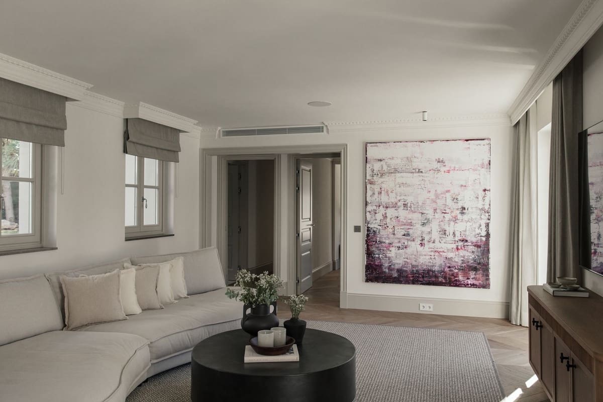 6 soverom Villa til salgs i Nueva Andalucia med svømmebasseng - € 12 500 000 (Ref: 9038139)