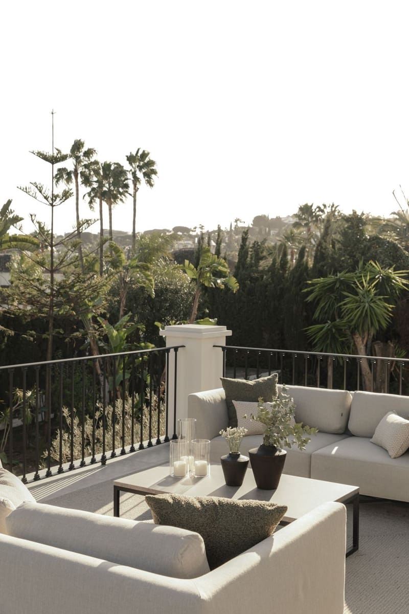 6 soverom Villa til salgs i Nueva Andalucia med svømmebasseng - € 12 500 000 (Ref: 9038139)