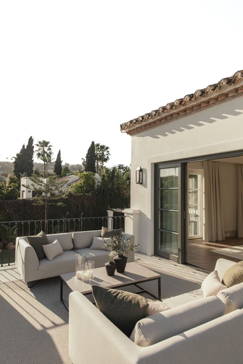 6 soverom Villa til salgs i Nueva Andalucia med svømmebasseng - € 12 500 000 (Ref: 9038139)