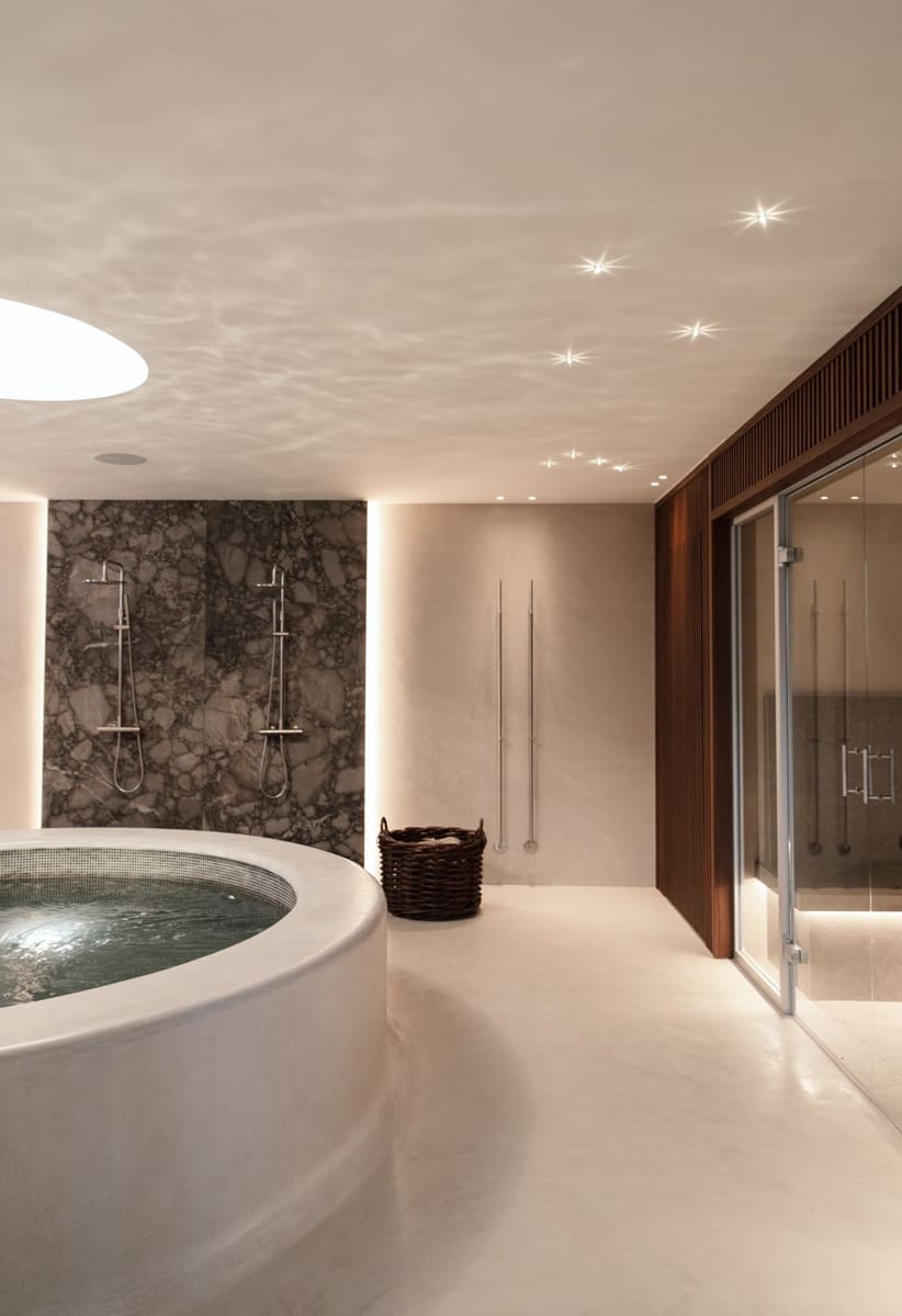 6 soverom Villa til salgs i Nueva Andalucia med svømmebasseng - € 12 500 000 (Ref: 9038139)