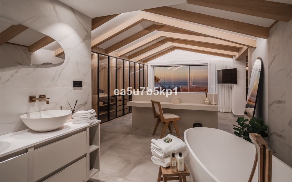 4 soveværelse Penthouse til salg i Puerto Banus - € 3.750.000 (Ref: 9038158)