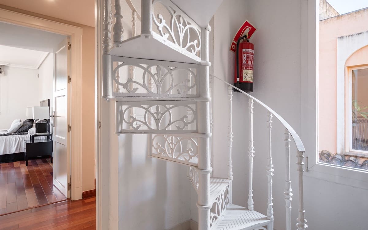 8 makuuhuone Huvila myytävänä paikassa Marbella mukana uima-altaan - 8 400 000 € (Ref: 9038159)