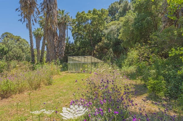 Ubebygd land til salgs i Centro, Estepona - € 3 500 000 (Ref: 9038160)