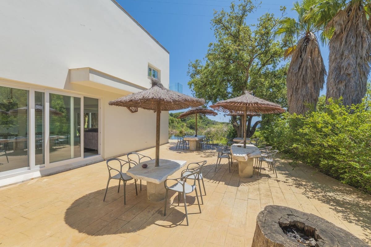 Ubebygd land til salgs i Estepona - € 3 500 000 (Ref: 9038160)