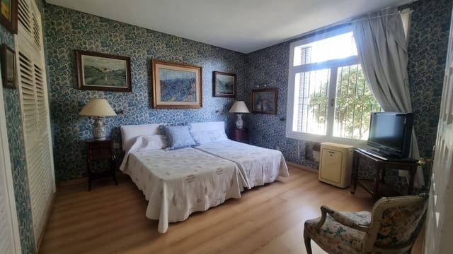 6 sypialnia Willa na sprzedaż w Casco Antiguo, Marbella z basenem - 5 000 000 € (Ref: 9038162)