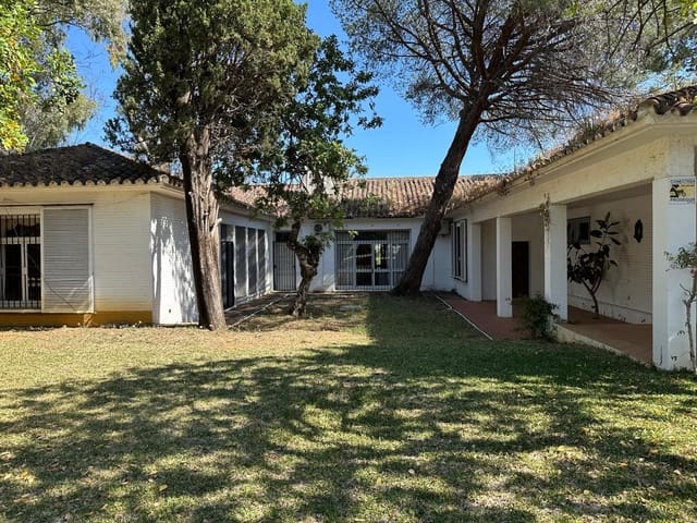 6 Zimmer Villa zu verkaufen in Casco Antiguo, Marbella mit Pool - 5.000.000 € (Ref: 9038162)