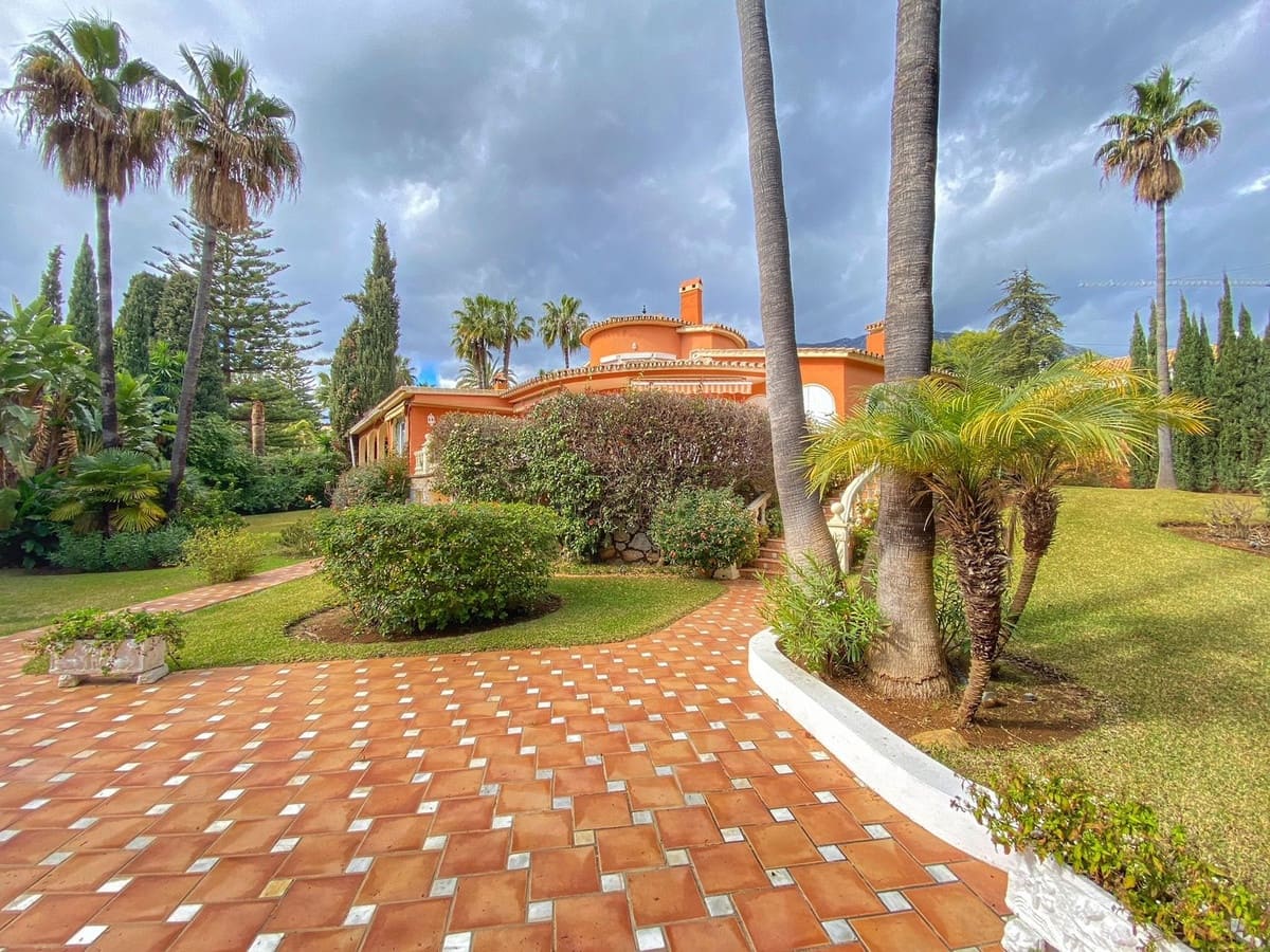 6 soveværelse Villa til salg i Marbella med swimmingpool garage - € 3.500.000 (Ref: 9038163)