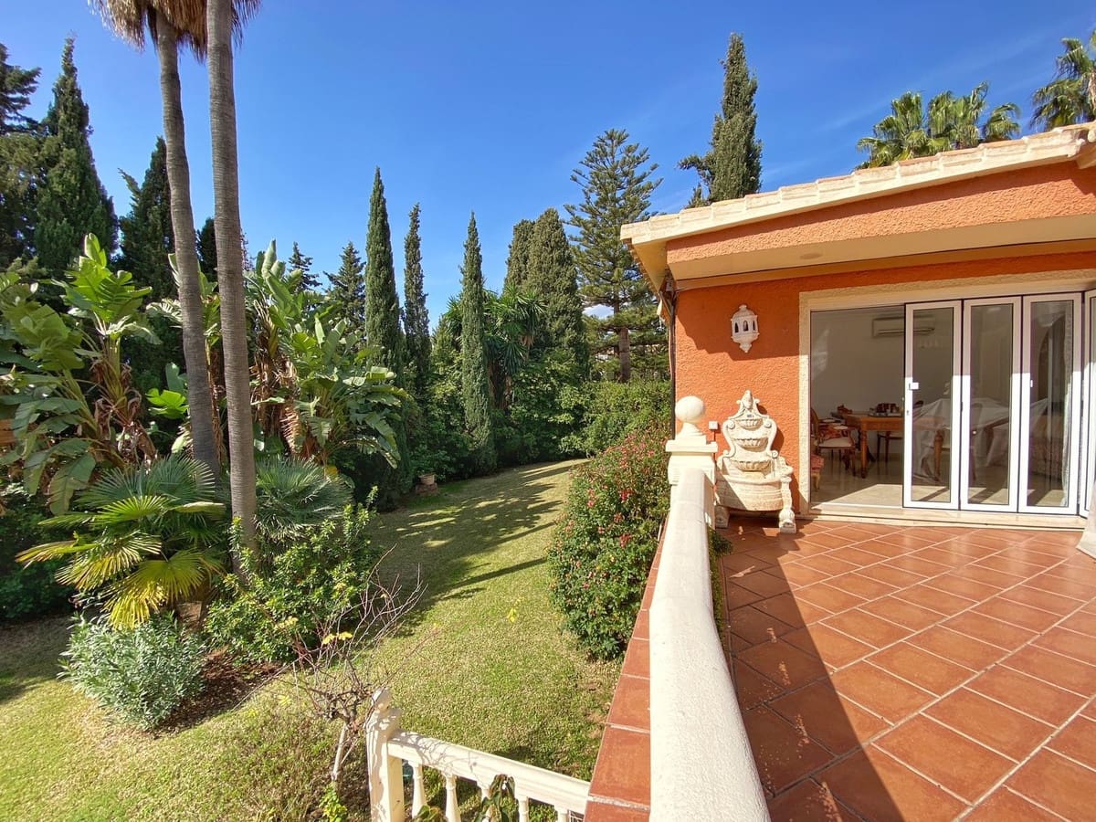 6 soveværelse Villa til salg i Marbella med swimmingpool garage - € 3.500.000 (Ref: 9038163)