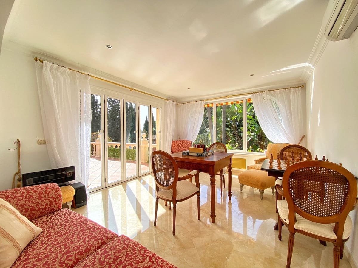 6 soveværelse Villa til salg i Marbella med swimmingpool garage - € 3.500.000 (Ref: 9038163)