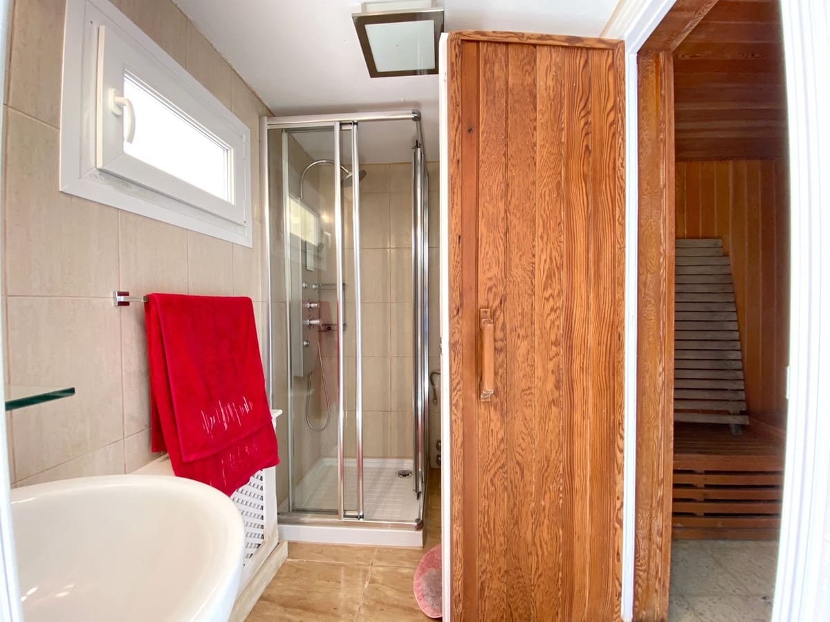 6 soveværelse Villa til salg i Marbella med swimmingpool garage - € 3.500.000 (Ref: 9038163)